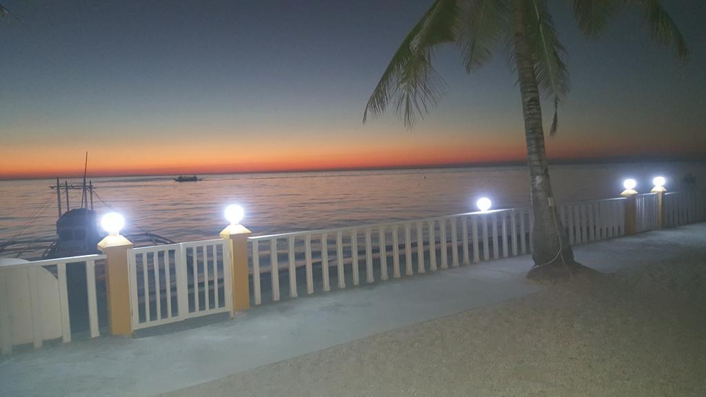 Lanas Beach Resort Romblon Island Номер фото