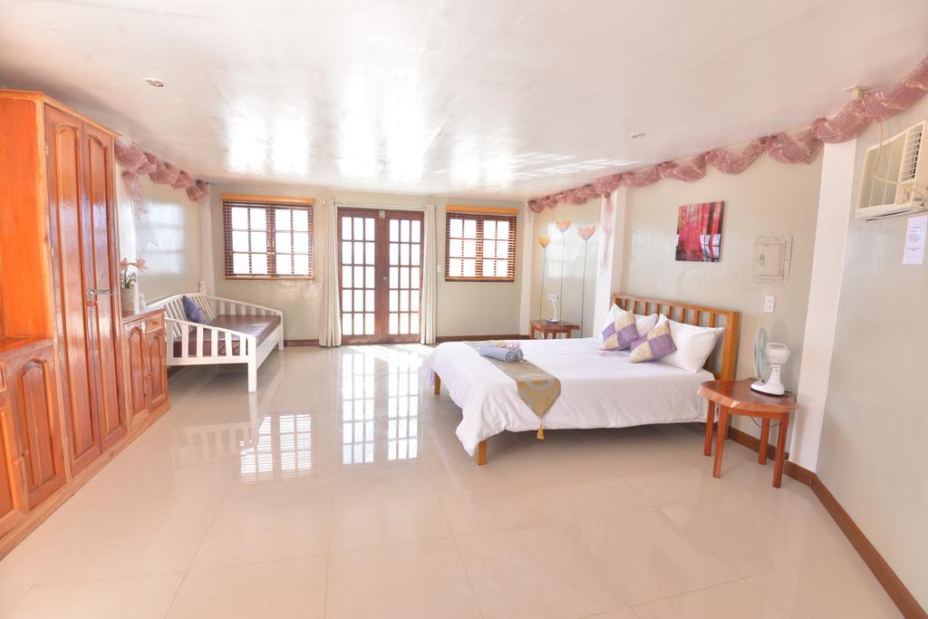 Lanas Beach Resort Romblon Island Номер фото