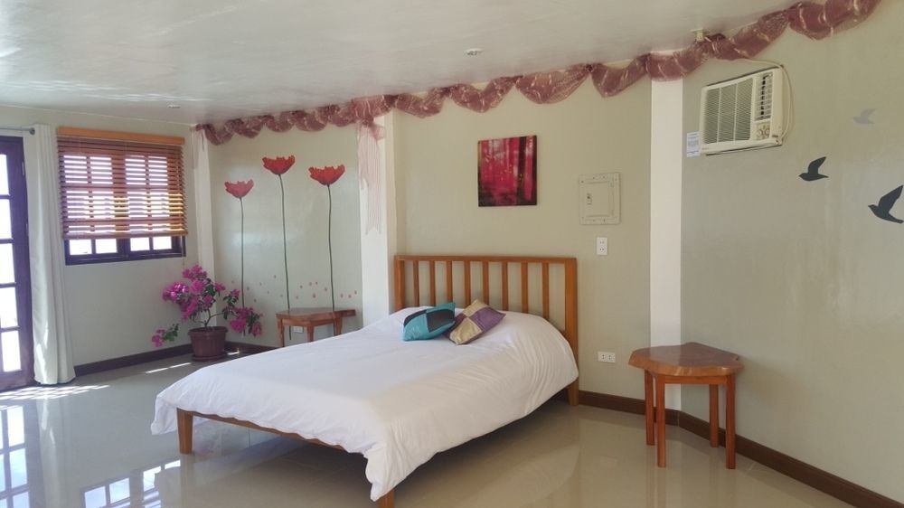 Lanas Beach Resort Romblon Island Экстерьер фото