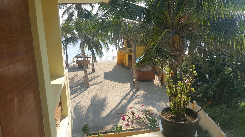Lanas Beach Resort Romblon Island Экстерьер фото