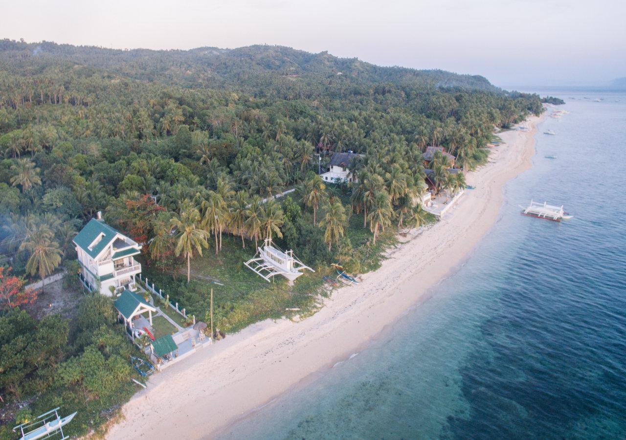 Lanas Beach Resort Romblon Island Экстерьер фото